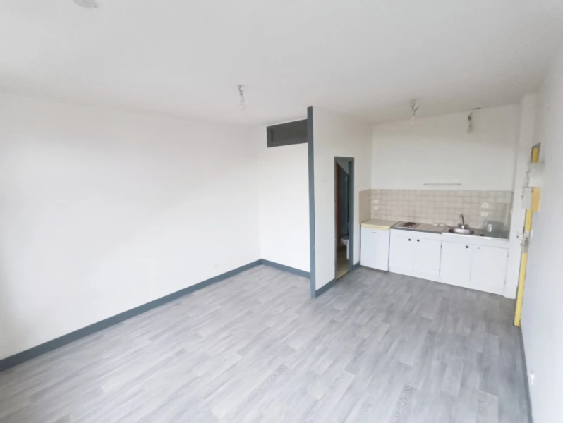 Immeuble de rapport avec 8 lots 155m2 1