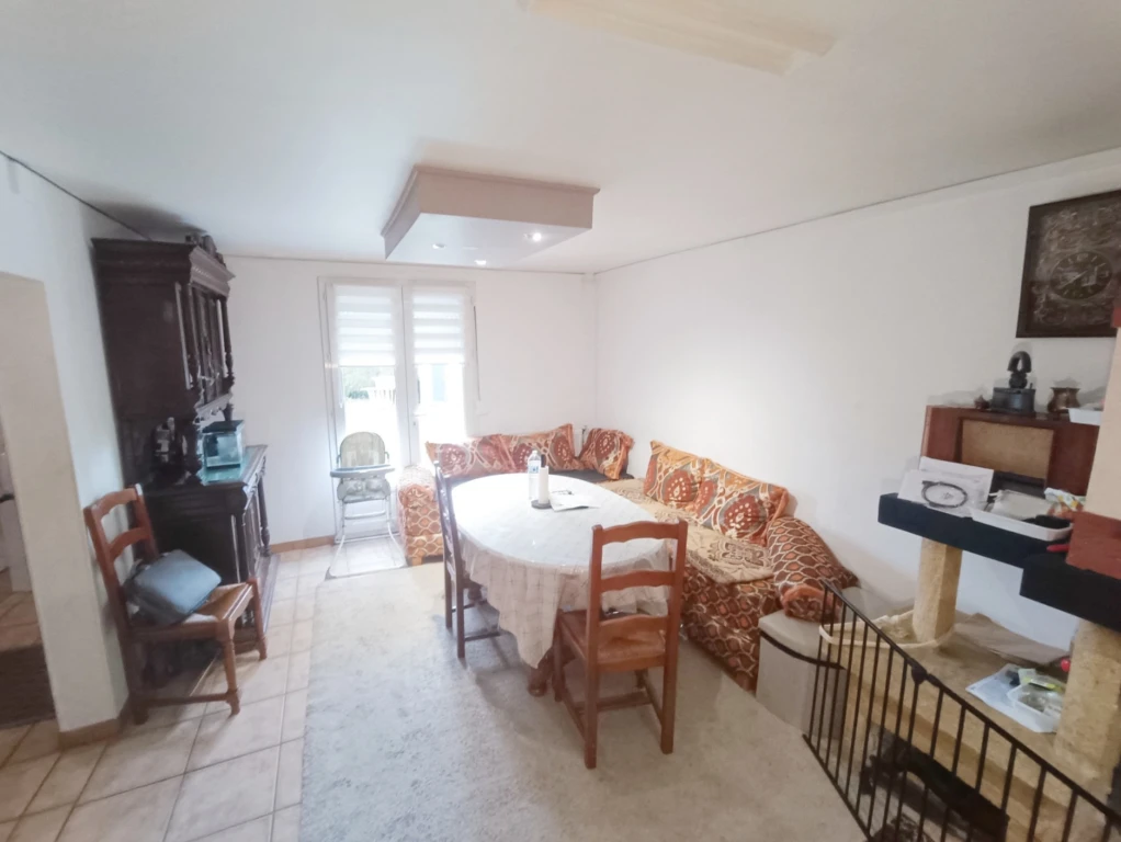 Maison familiale 5 chambres et jardin 9