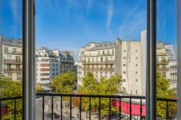 EXCLUSIVITÉ – Appartement 5 pièces - Pl de Clichy 2