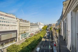EXCLUSIVITÉ – Appartement 5 pièces - Pl de Clichy 3