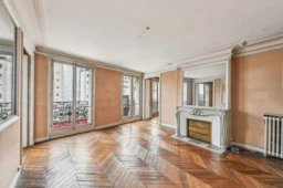 EXCLUSIVITÉ – Appartement 5 pièces - Pl de Clichy 1