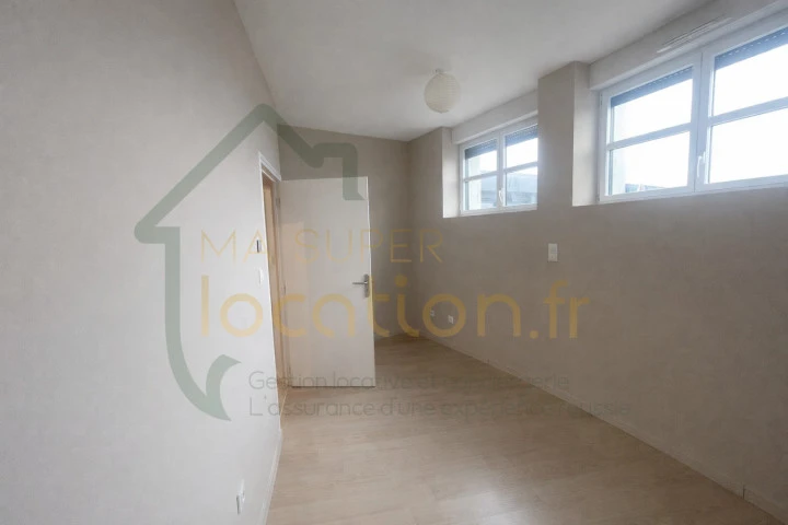 Appartement 3 pièces en DUPLEX dans une résidence calme et sécurisé dans SAINT-QUENTIN 3