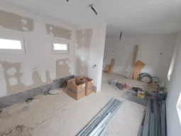 Maison 3 chambres à finir de rénover 1
