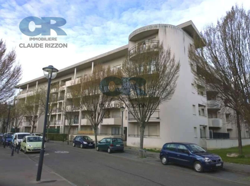 HOPITAL CENTRAL - F2A à vendre 6