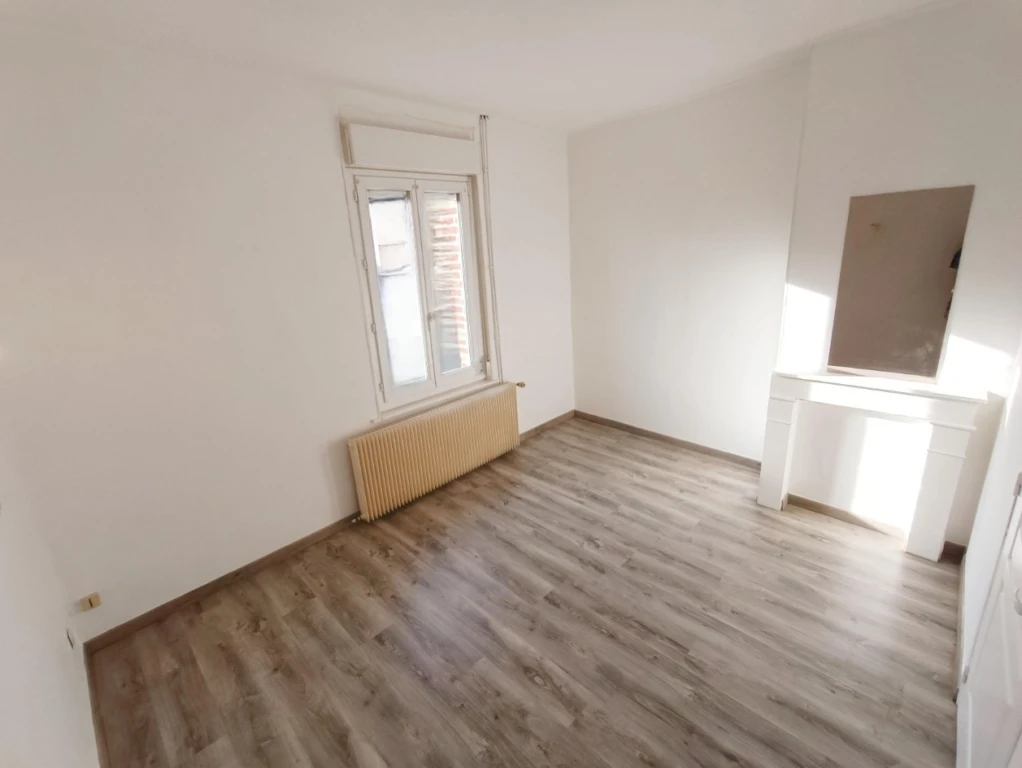 Maison 2 Chambres et jardin quartier St-Maurice 12