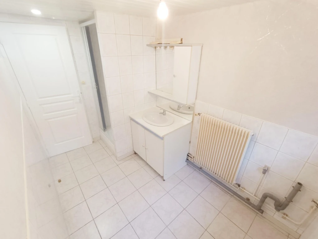 Maison 2 Chambres et jardin quartier St-Maurice 6