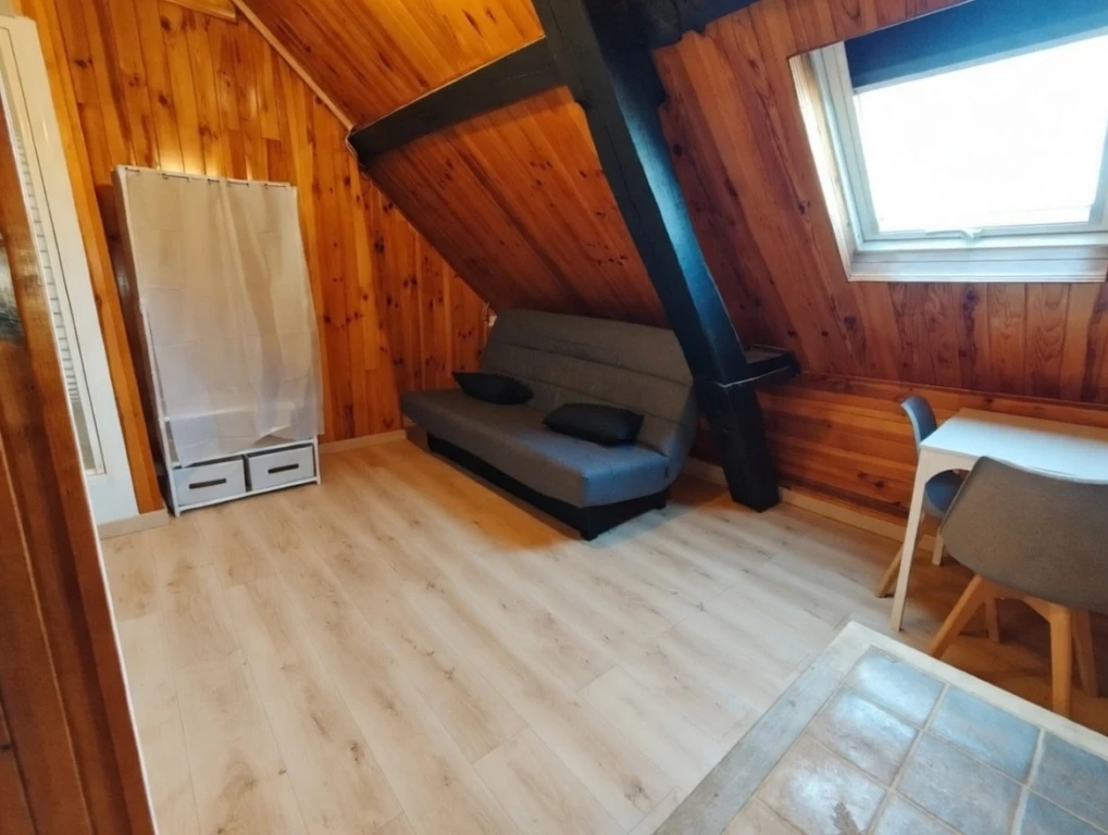Studio meublé proche parc la Hotoie 1