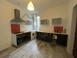 Charmant T2 en hyper centre 1