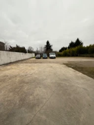 LOCAL COMMERCIAL CONTRÔLE TECHNIQUE AUTOMOBILE 3