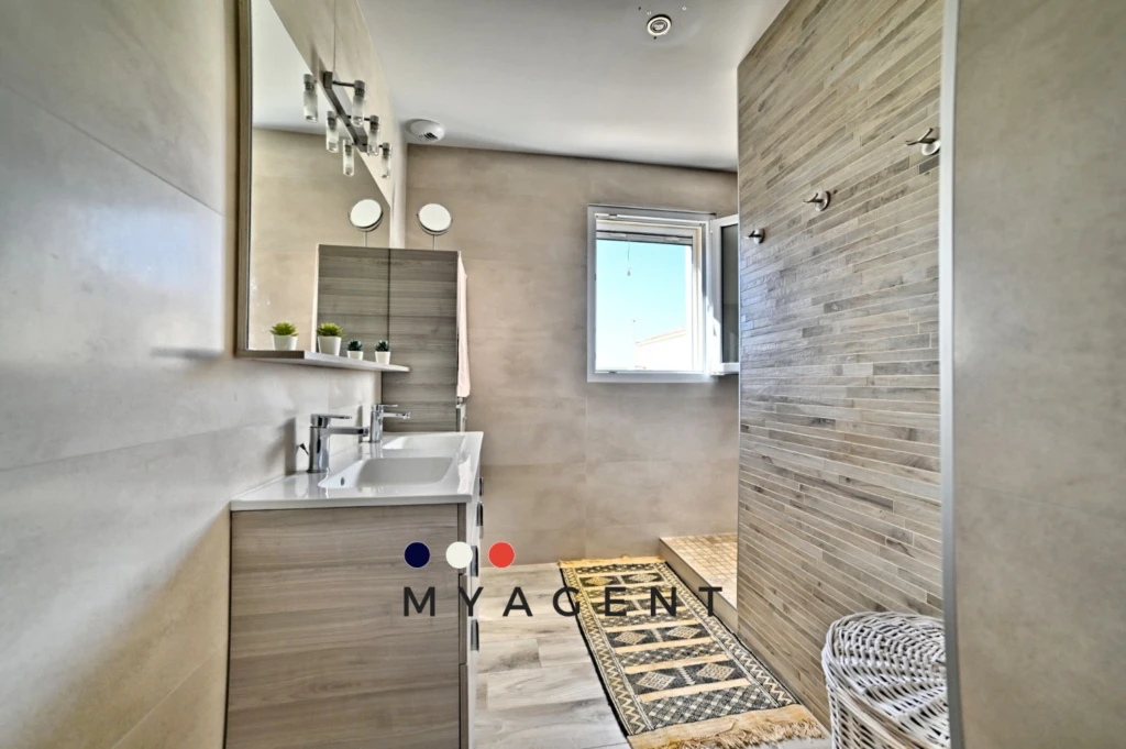 Maison familiale contemporaine à Nuaillé-d’Aunis 5
