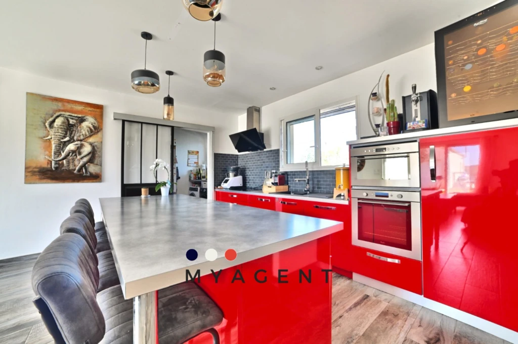 Maison familiale contemporaine à Nuaillé-d’Aunis 3