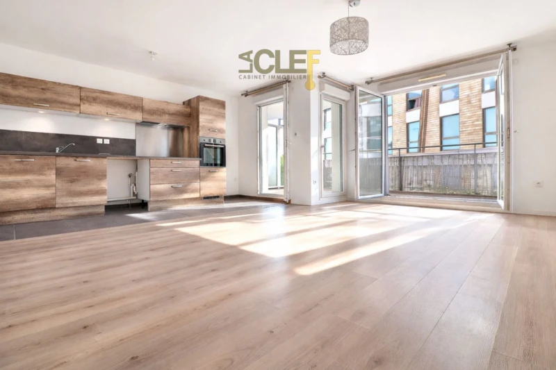 Chatenay Appartement familiale avec balcon 1