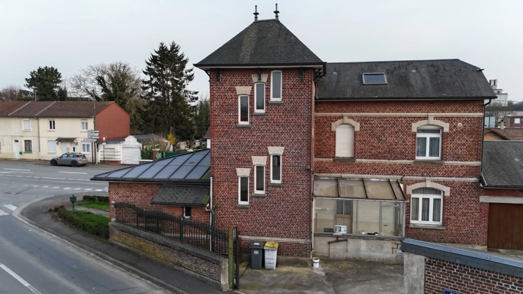 Maison de maître, plain-pied, 5 chambres 3