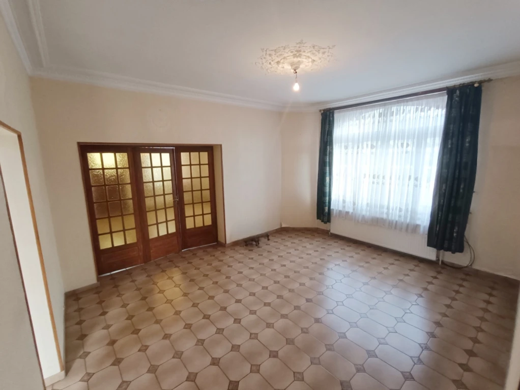 Maison de maître, plain-pied, 5 chambres 7