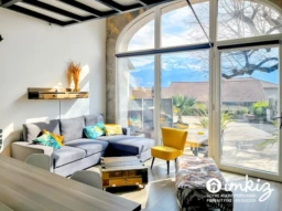 Appartement de village rénové avec cour 2