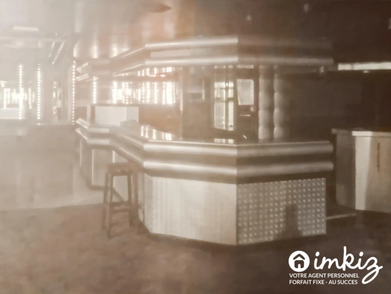 Local commercial +  ancien corps de ferme 8