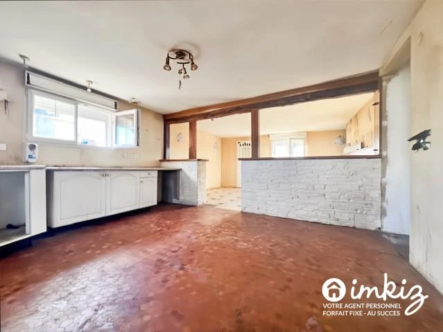 Maison 3 pièces à rénover avec jardin de 950m² 8
