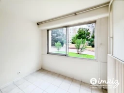 studio rez de jardin résidence standing sécurisée 3