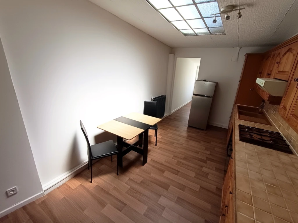 Amiénoise 2 chambres avec cour St Honoré 4