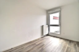 3 pièces 62m² - proche métro - Terrasse 2