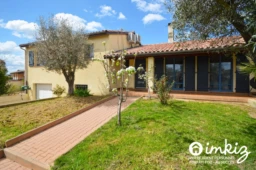 Gde Maison T6 au calme à Castelginest 3