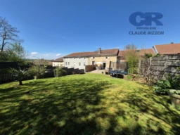 Maison familiale COURCELLES CHAUSSY 1