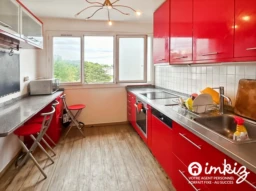 dernier étage T4 / T5 ,possibilité 4 chambres 1