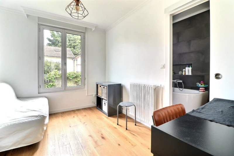 Maison quartier pavillonnaire - 90m² 9