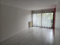 Coup de cœur – 3 pièces avec balcon à deux pa 2