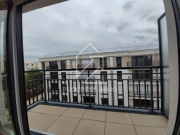 2 pièces neuf avec balcon et parking 3