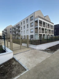 Place de parking extérieur à louer 1