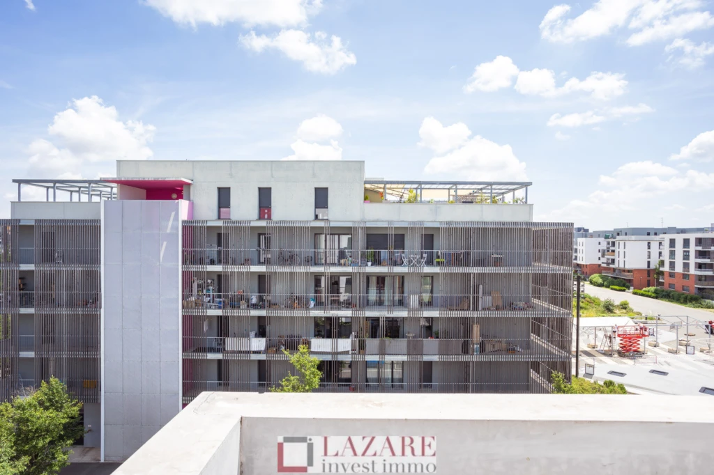 T3 AVEC BALCON QUARTIER MONTAUDRAN 11