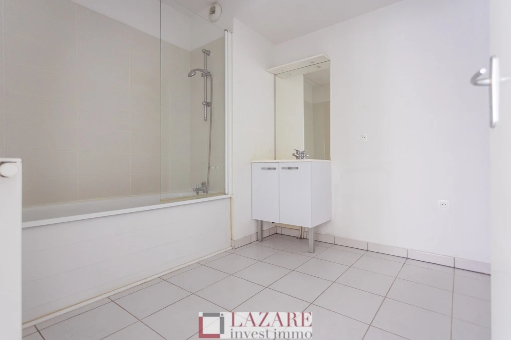T3 AVEC BALCON QUARTIER MONTAUDRAN 7