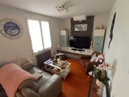Maison de plain pied et sous sol complet 1