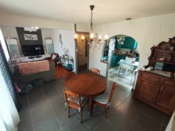Maison de plain pied et sous sol complet 2