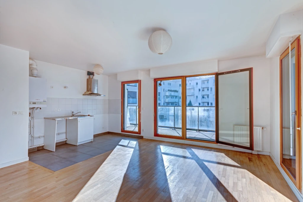 Appartement 3 pièces avec balcon plein Sud ! 1