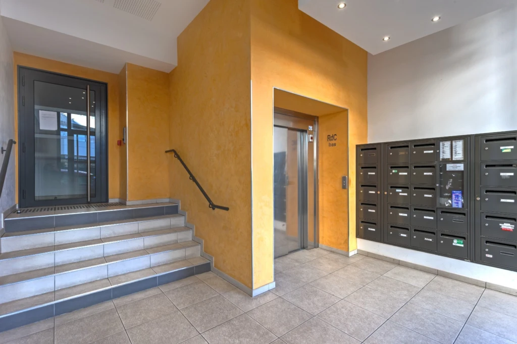 Duplex familial au dernier étage avec terrasse 17