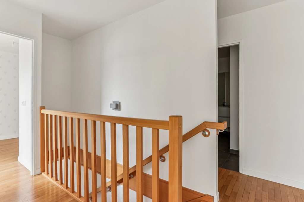Duplex familial au dernier étage avec terrasse 7