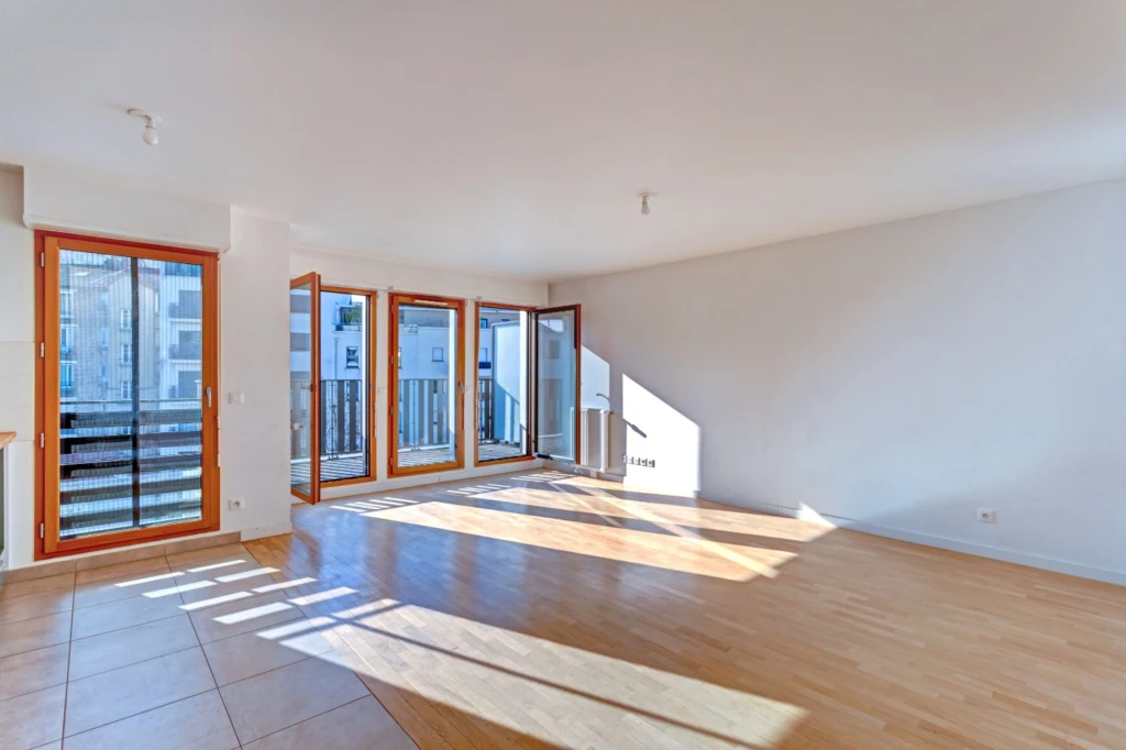 Appartement 3 pièces avec balcon plein Sud ! 2