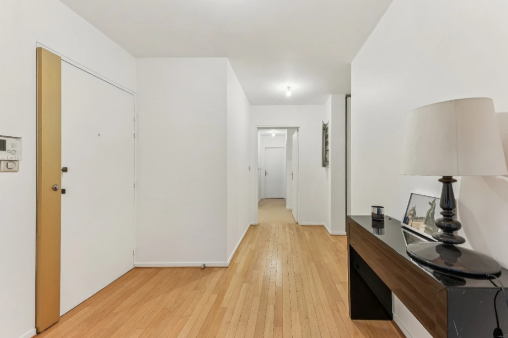 Superbe appartement T6 familial avec terrasse 11