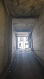À louer – Double box sécurisé d'environ 18 m² 2