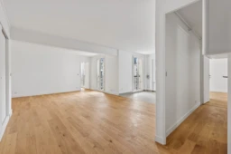 EXCLUSIVITE - Grand T3 Rénové - VERSAILLES CHATEAU 1