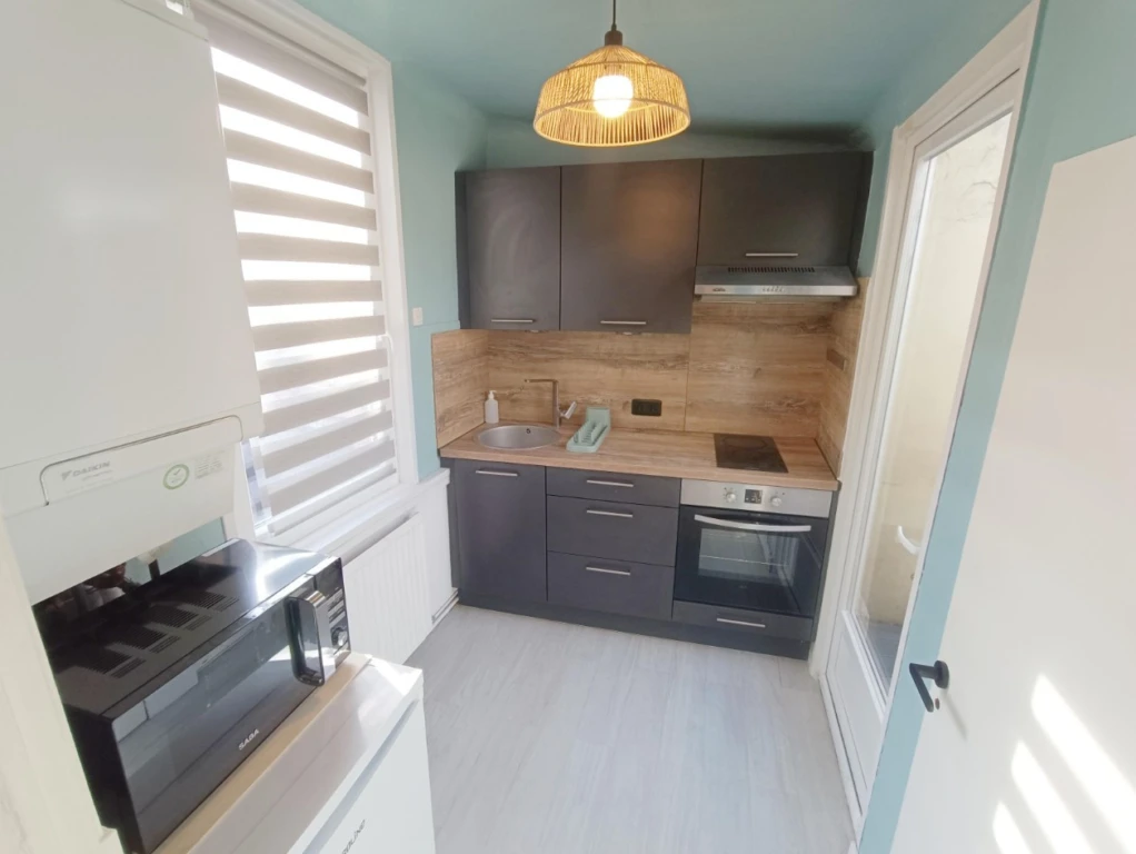 Charmante maison T2 bis + cour Amiens St-Pierre 4