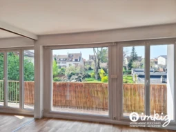 Appartement 2 pièces lumineux avec grand balcon 3