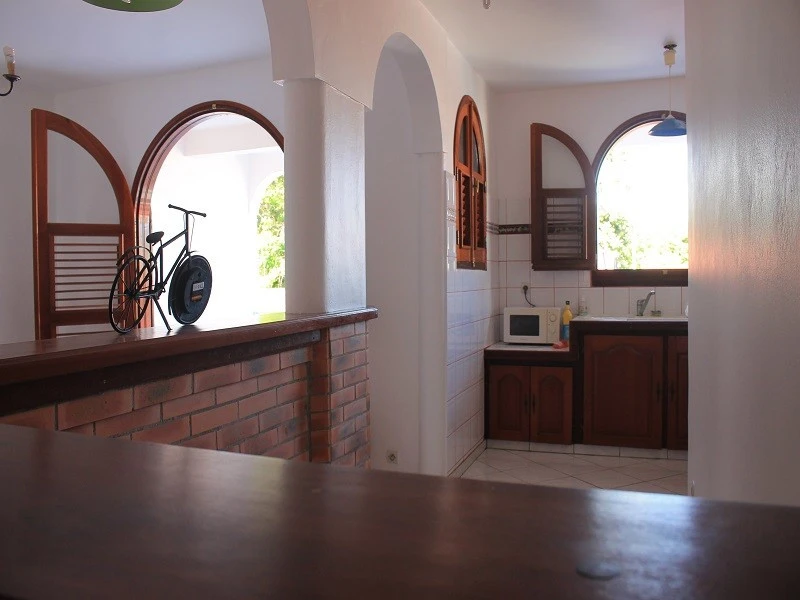 Appartement F3 Duplex Bourg Saint-François 4