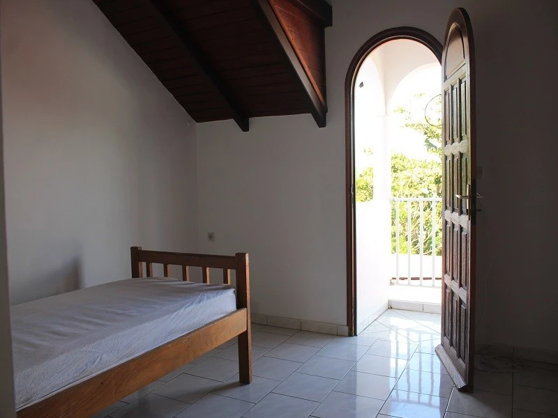 Appartement F3 Duplex Bourg Saint-François 6