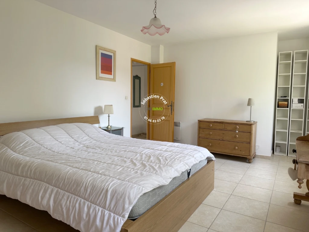 Spacieuse demeure de 9 pièces, 235m² 11