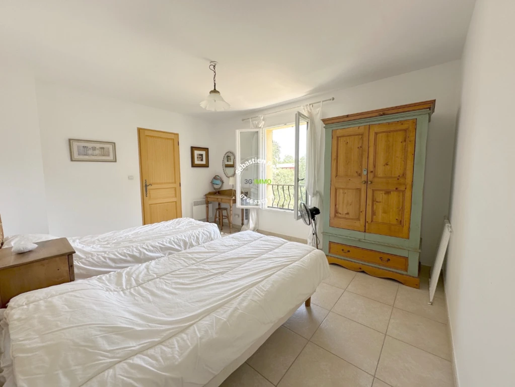 Spacieuse demeure de 9 pièces, 235m² 10