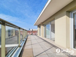 Attique rare 57 m² + 49 m² terrasse triple expo 1