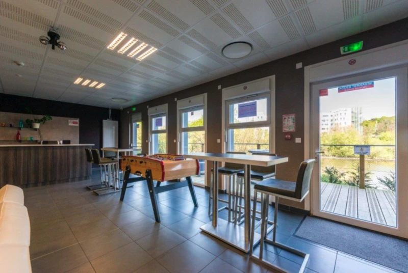 Grand T2 meublé Saint Herblain 2